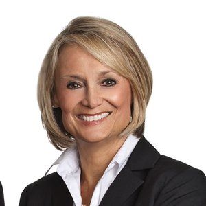 Meet your Posher, Lee